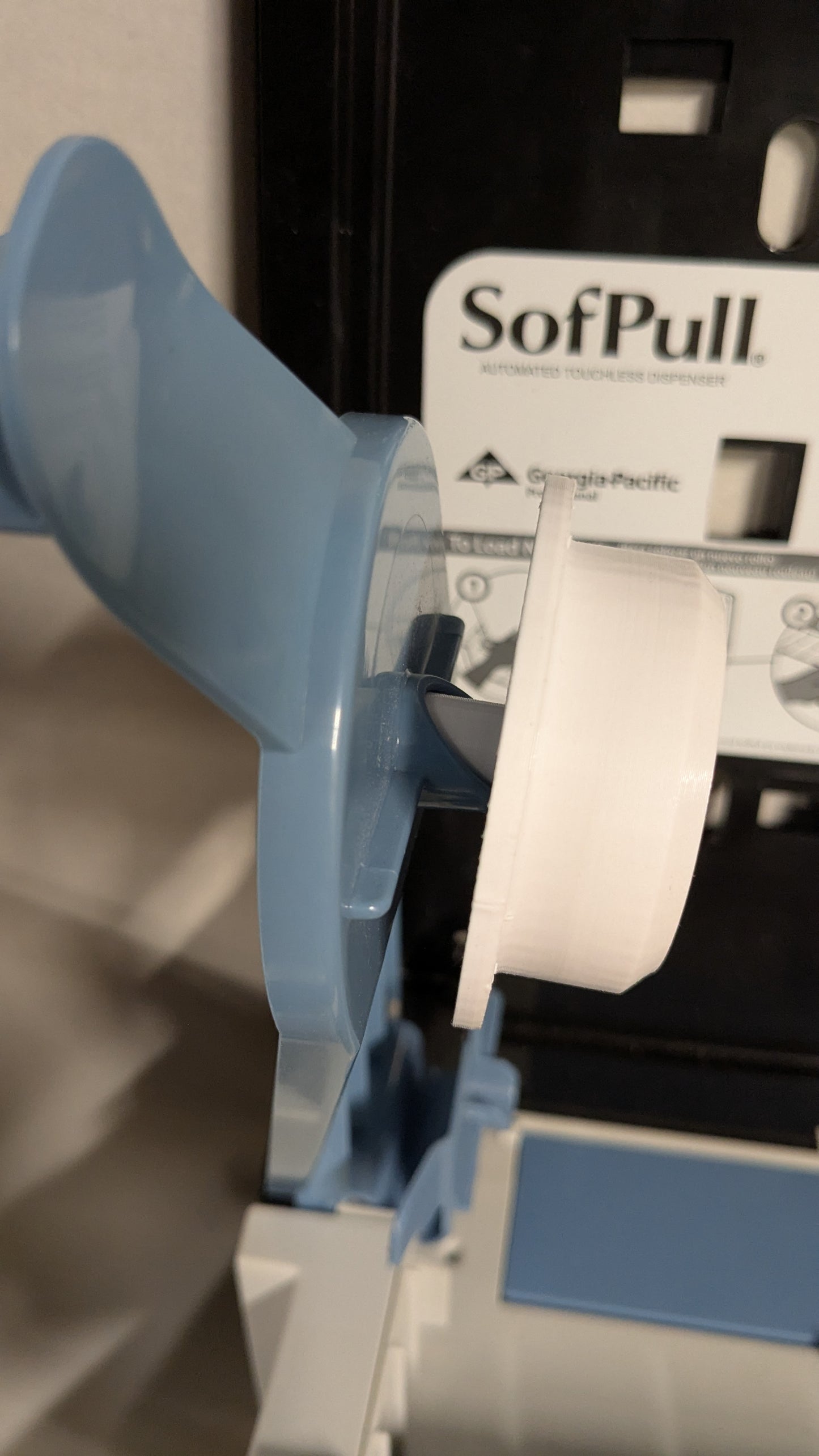 SofPull 50919 dispenser Conversion kit adapters for universal paper towel roll.
